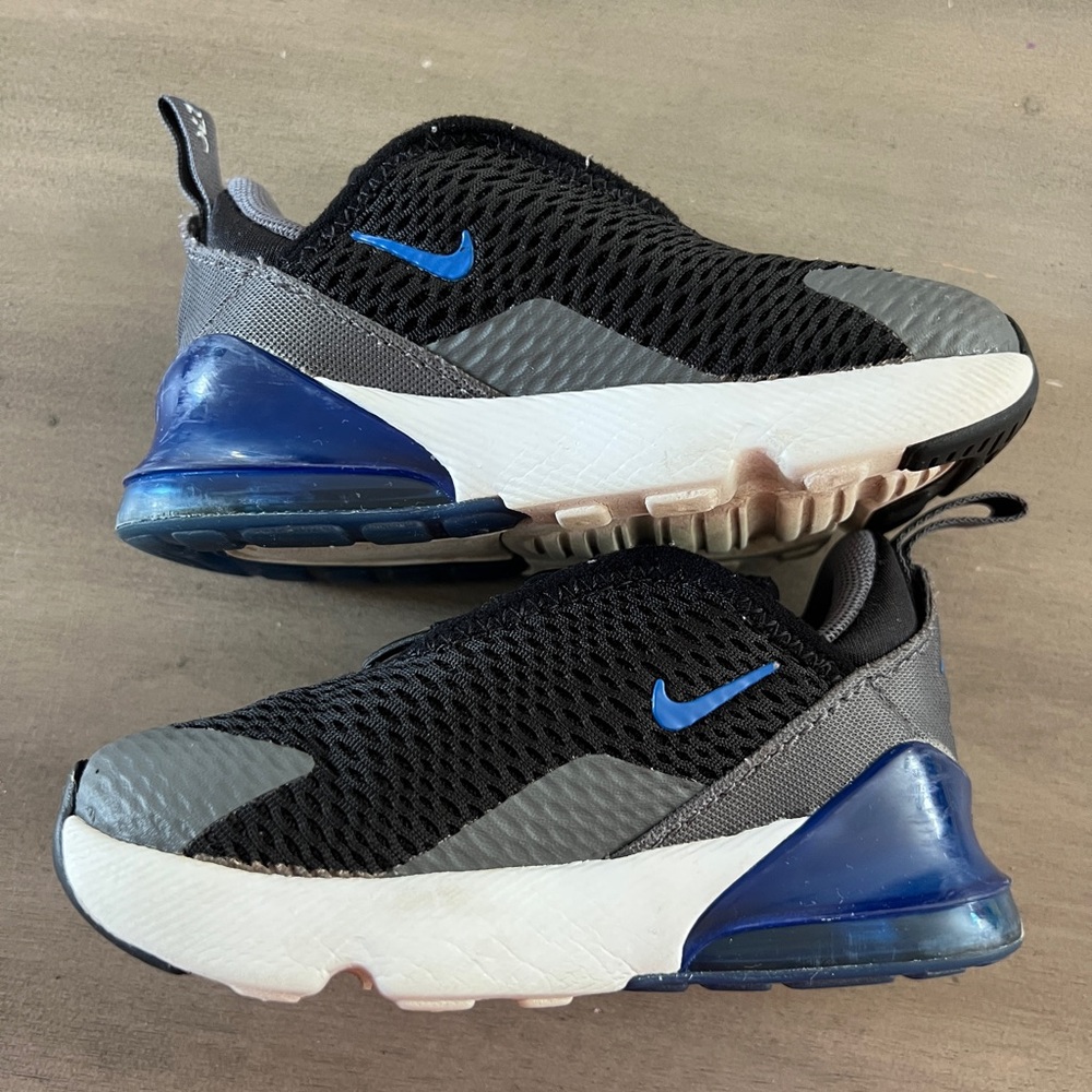 Nike Air Max 270 boys Black and Royal blue sneakers 7c NO BOX B1G1 50% off